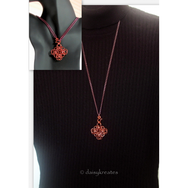 Wear the Persephone Square in long or short style
