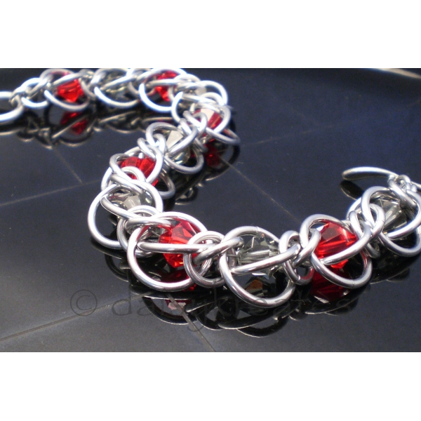 Half Persian 3 in 1 - Crystal Flannel Bracelet in Red and Grey