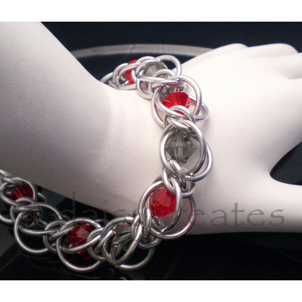 Half Persian 3 in 1 - Crystal Flannel Bracelet in Red and Grey