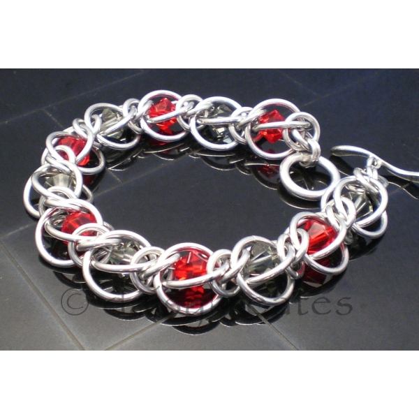 Half Persian 3 in 1 - Crystal Flannel Bracelet in Red and Grey