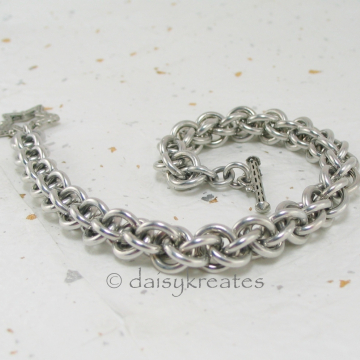 JPL3 Bracelet, woven in ideal flexibility, wears comfortably